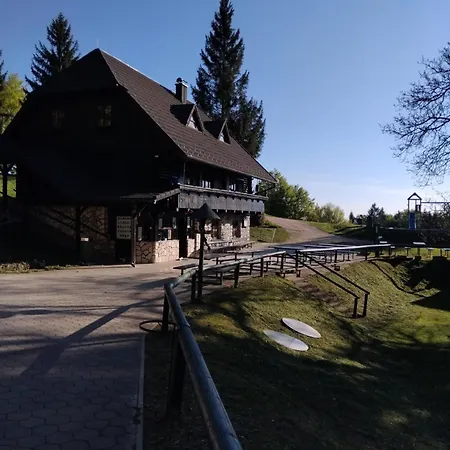 Planinska Koca Na Kopitniku *