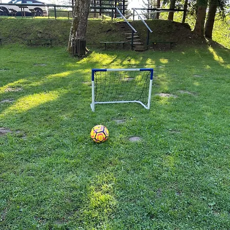 Planinska Koca Na Kopitniku Orman Evi Dol pri Hrastniku