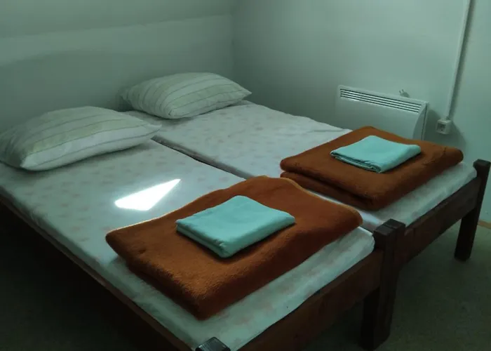 Planinska Koca Na Kopitniku Dol pri Hrastniku