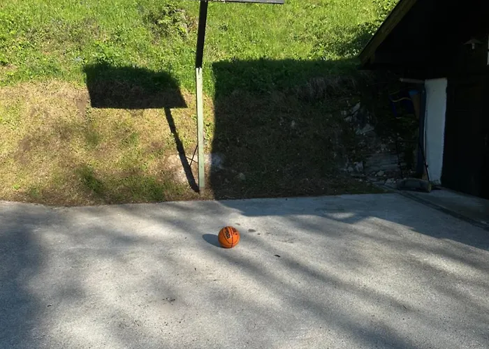 Planinska Koca Na Kopitniku *