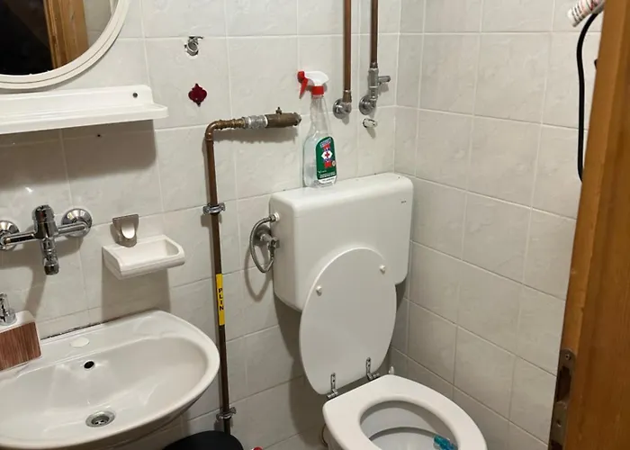 Planinska Koca Na Kopitniku *