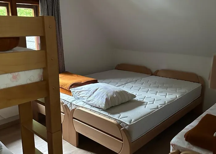 Planinska Koca Na Kopitniku *